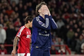 包含那不勒斯迎意大利杯关键赛，今晨完成体检，底气十足，球队文化再被提及的词条