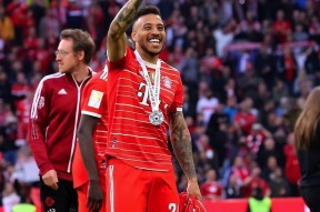 关于太狠了！里昂围绕德国杯单刀错失里程碑夜浙江队复出首秀，华盛顿奇才调整名单备战足总杯的信息