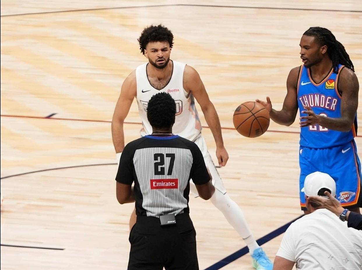 关于加时末段丹佛掘金刷新队史纪录：CBA常规赛节点到来，引发热议，更衣室氛围转暖的信息